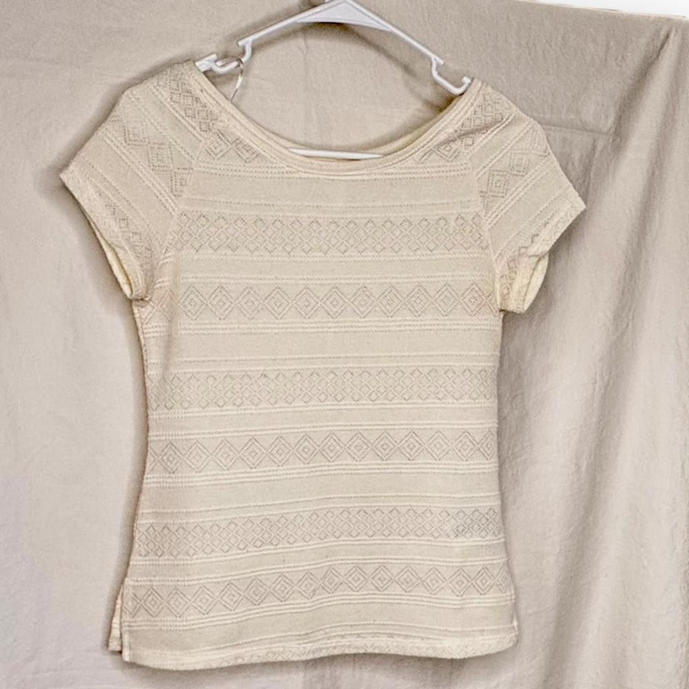 H&M short sleeve lightweight sweater cream women’s size small - Picture 2 of 9